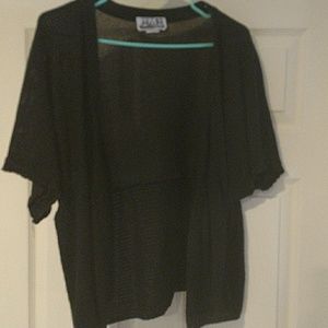 Black short sleeve sweater